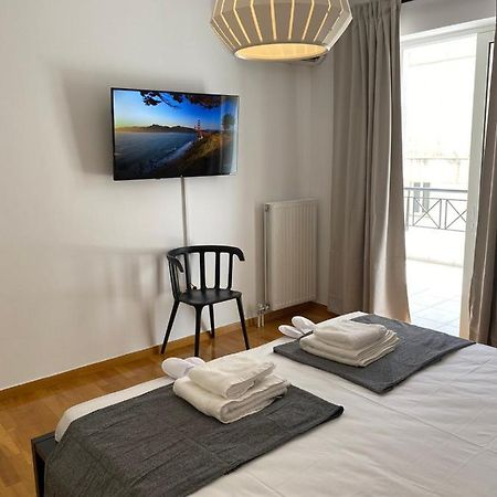 2 Bd Aprt 7'Min Away From Acropolis Apartment Athena Bagian luar foto